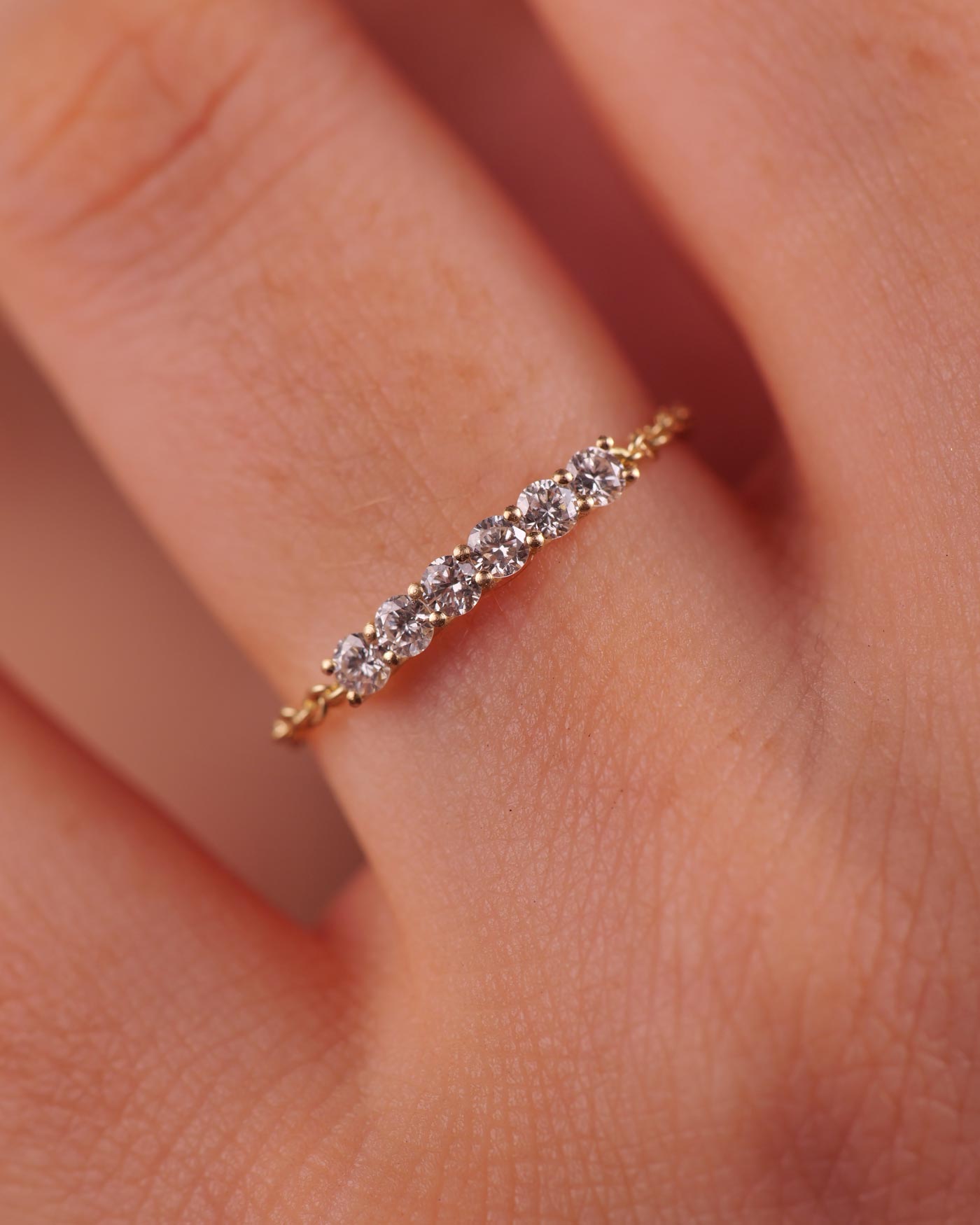 Zarter Diamantring