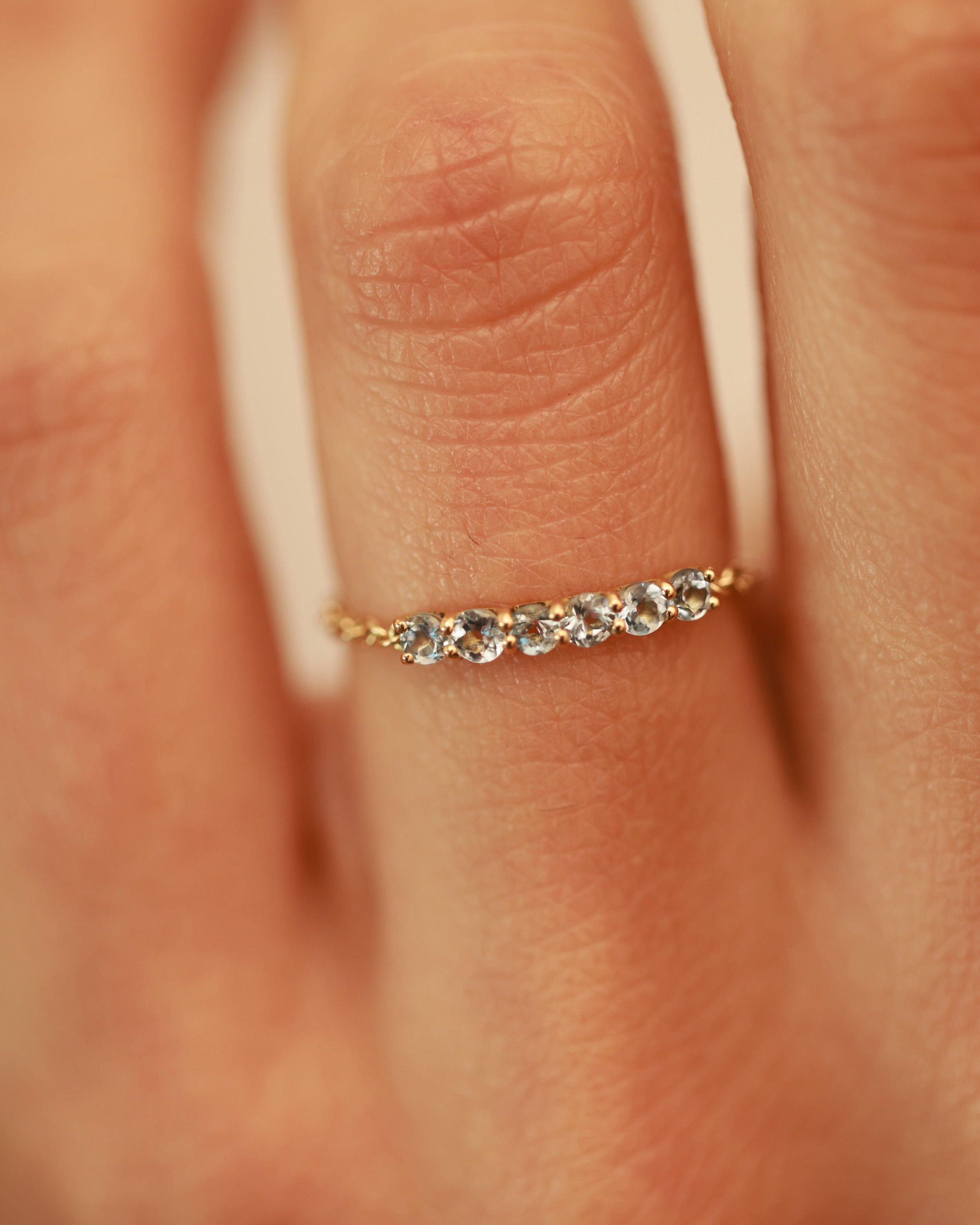 Tiara Ring